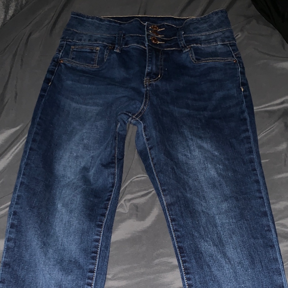 Jeans.